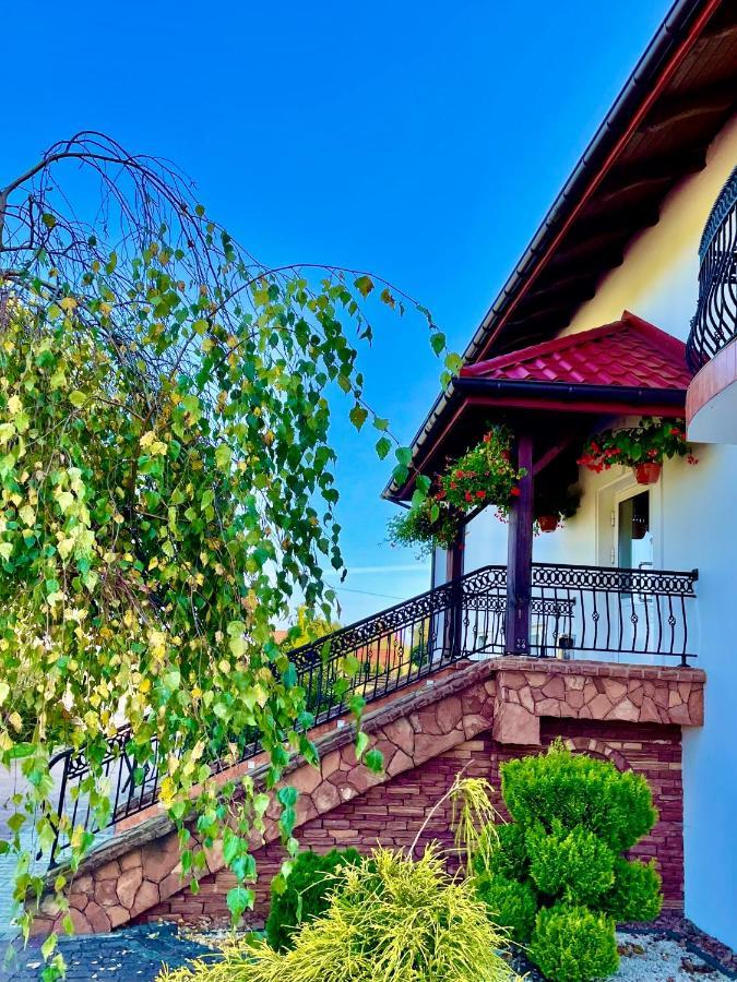 Zajazd Gielarek Grebow Dış mekan fotoğraf